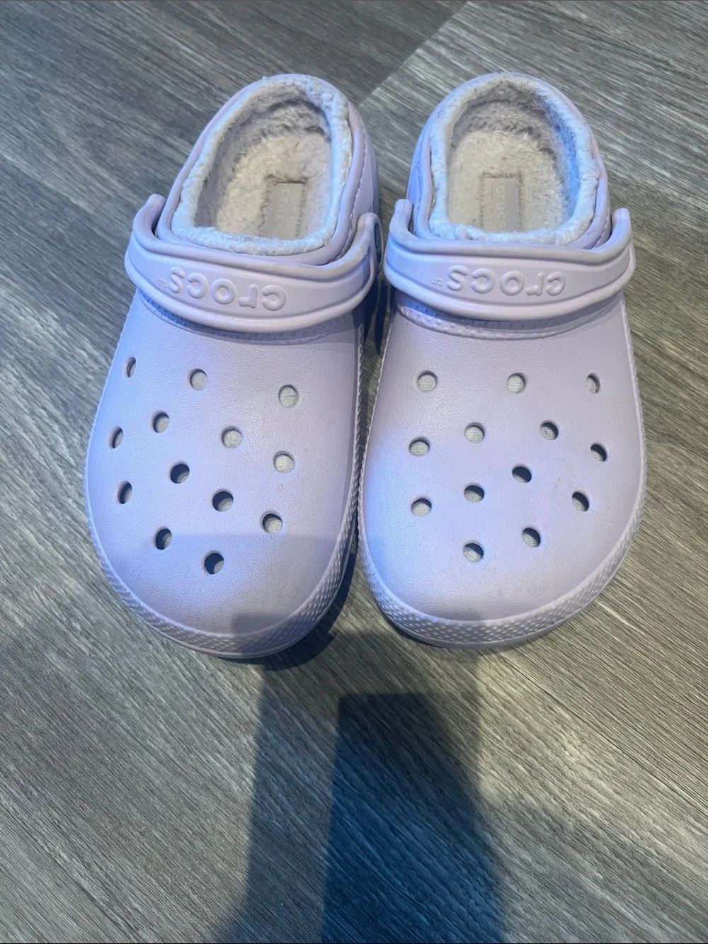 CROCS Kids Lavender Fleece-Lined Clogs
